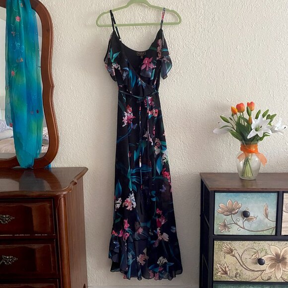 New Lipsy London Maxi Dress 6 (10 UK) Black Floral Chiffon Wrap High-Low Ruffle - Picture 3 of 16